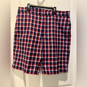 Walter Hagen Men's Plaid Red,Navy, White Straight Flat Front Shorts Size 36